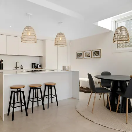 Apartman Bermeja Ref #54 *